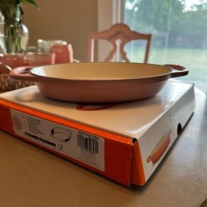 New in box Pink Le Creuset baker